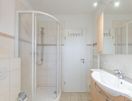 Apartment | Bathroom | Towels