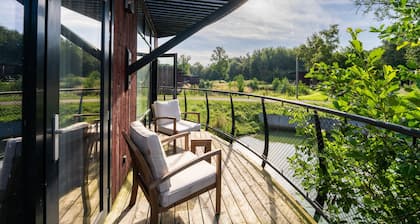 Vacation House in Tournai Near Riverbank