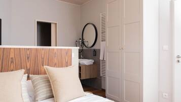 Bungalow | 2 bedrooms, individually furnished, bed sheets