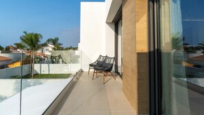 House | Exterior - Sunny Villa by Platja Ardiaca (Cambrils)