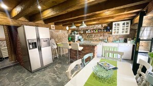 House | Private kitchen - Adorable Home With Swimming Pool (Vinodol)