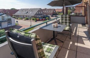 Outdoor dining - Holiday Apartment Nordwind 64 (Norddeich)