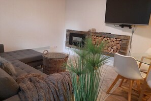 TV connectée, cheminée
