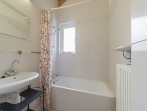 House | Bathroom
