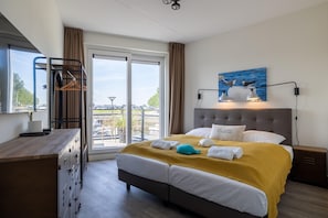 2 bedrooms, free WiFi