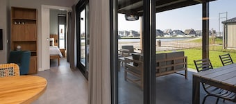 Lakeside Bliss in Friesland