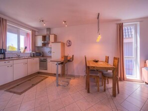 Apartment | Private kitchen - Marina Muritz Hideaway (Rechlin)