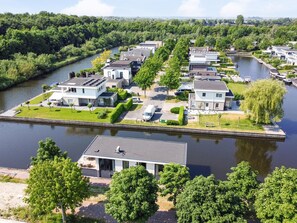 Exterior - Houseboat With Private Roofed Terrace (Zeewolde)