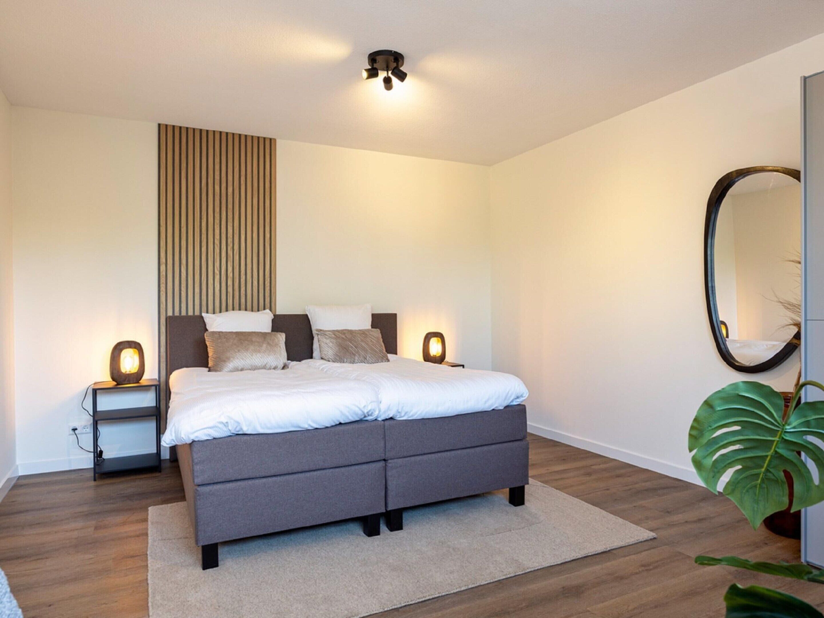 Stacaravan | 4 slaapkamers, individueel gemeubileerd