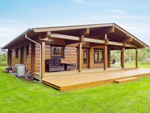 House | Exterior - 5 Star Holiday Home in Hadsund (Hadsund)