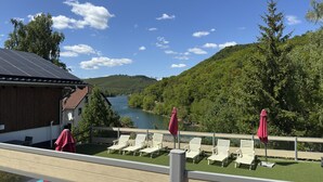 Uklassifisert bilde, 2 av 39, knapp