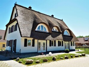 House | Exterior - Kustdroom "dromen Onder Riet" (Rerik)
