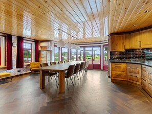 House | Living room - Detached Home in Friesland by Canal (Jistrum)