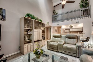 Unclassified image, 2 of 33, button