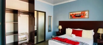 Canna Lilly Guest House 