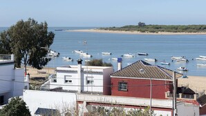 Unclassified image, 4 of 27, button - Atico Costa Donana - Apartment With Free Wifi (Sanlucar de Barrameda)