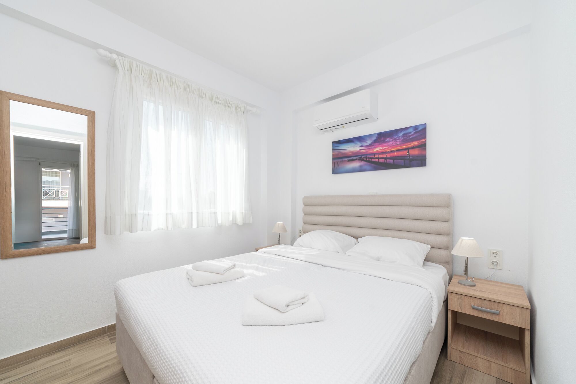 1 chambre, fer et planche à repasser, Wi-Fi gratuit, draps fournis