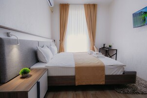 Habitación estándar doble | Escritorio, sistema de insonorización, wifi gratis