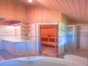 House | Bathroom
