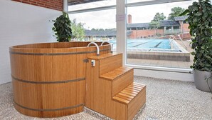 House | Spa treatment - 6 Person Holiday Park Home in Gilleleje (Gilleleje)