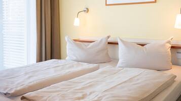 Apartment | 1 bedroom, individually furnished, bed sheets