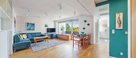 Apartamento (18) | Área de estar | TV de tela plana