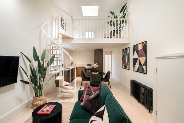 Leilighet, 1 soverom | Oppholdsrom