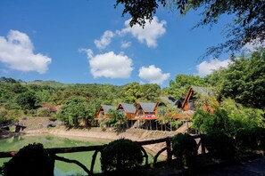 Standard Bungalow, Balcony, Lake View