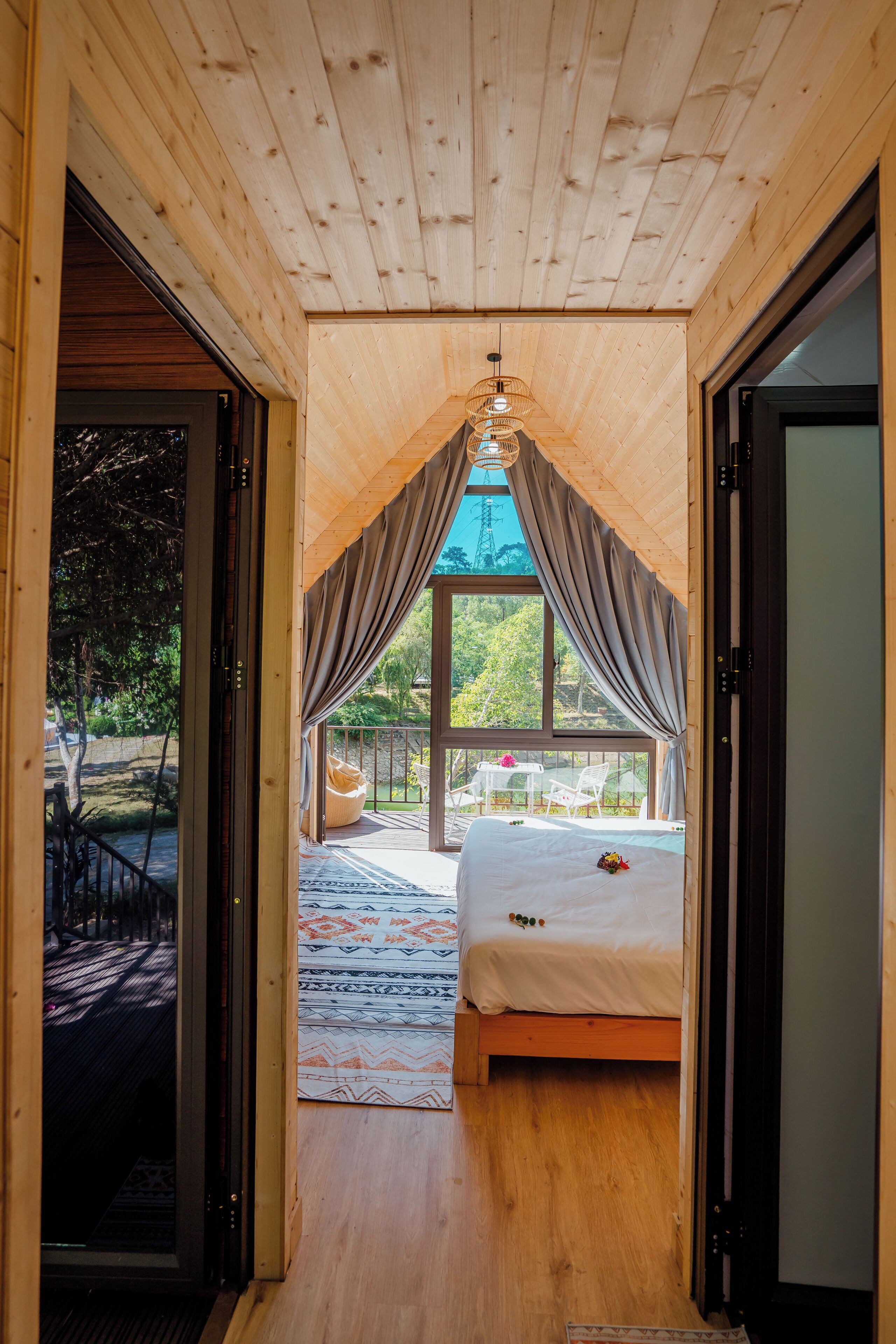 Wifi gratis y ropa de cama 