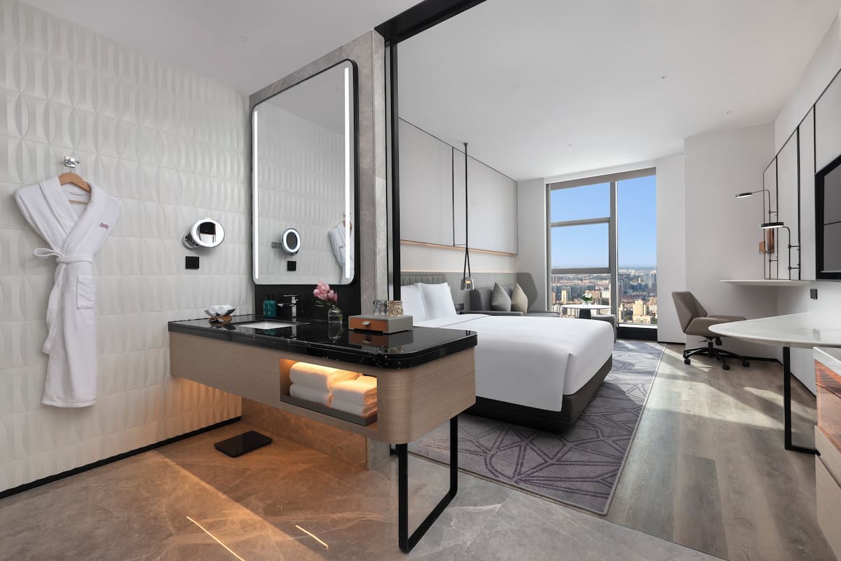 Premium bedding, minibar, in-room safe, blackout curtains