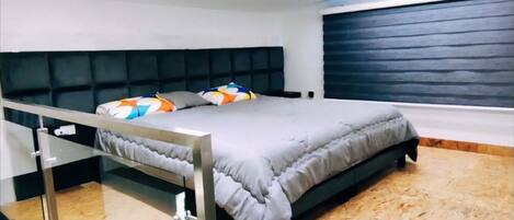 1 habitación, wifi y ropa de cama
