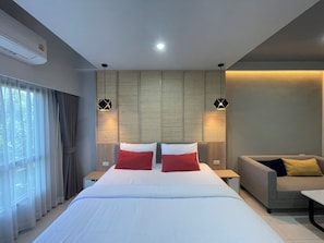 Deluxe Double Room | Premium bedding, Select Comfort beds, individually decorated - Bangkok Mystay Hotel Rangsit (Thanyaburi)