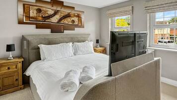 5 makuuhuonetta, silitysrauta/-lauta, Wi-Fi, vuodevaatteet