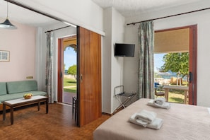 Cunas gratuitas, wifi gratis y ropa de cama