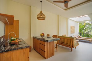Villa – comfort, 2 soverom, bassengutsikt | Eget kjøkken | Minikjøleskap