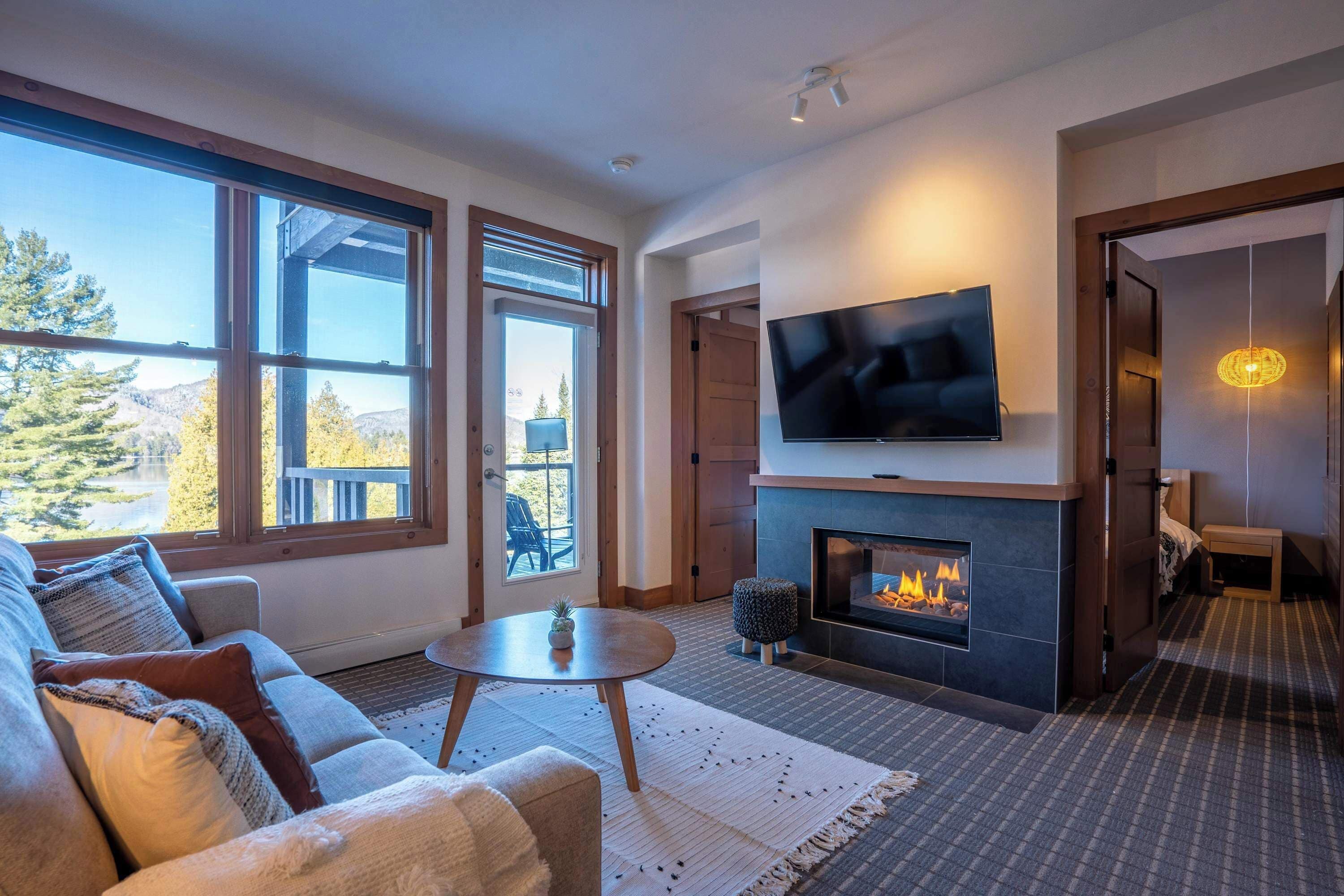 TV, fireplace, offices