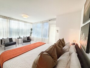 3 bedrooms, WiFi, bed sheets