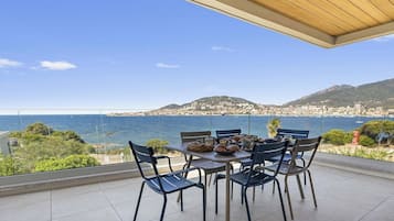 Comfort Apartment, 2 Bedrooms, Terrace, Sea View | Beach/ocean view