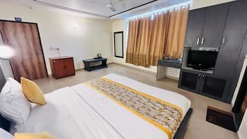 Habitación Deluxe doble | Escritorio, espacio para trabajar con un portátil, wifi gratis