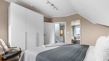 3 Schlafzimmer, Reisekinderbett, kostenloses WLAN, Bettwäsche