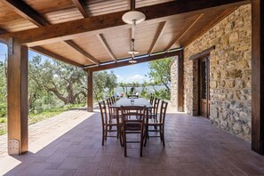 Villa, Terrasse, Poolblick | Terrasse/Patio