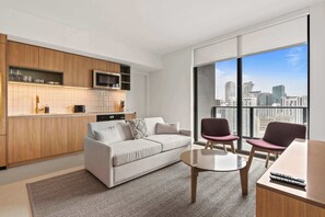 Televisión y oficina