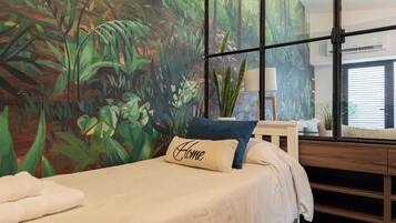 3 bedrooms, desk, iron/ironing board, WiFi