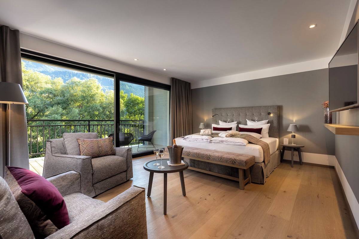 Suite Junior, cÎté jardin | 1 chambre, draps italiens Frette, literie de qualité supérieure