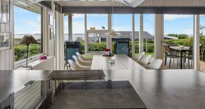 "Dorathea" - 360m from the sea by Interhome