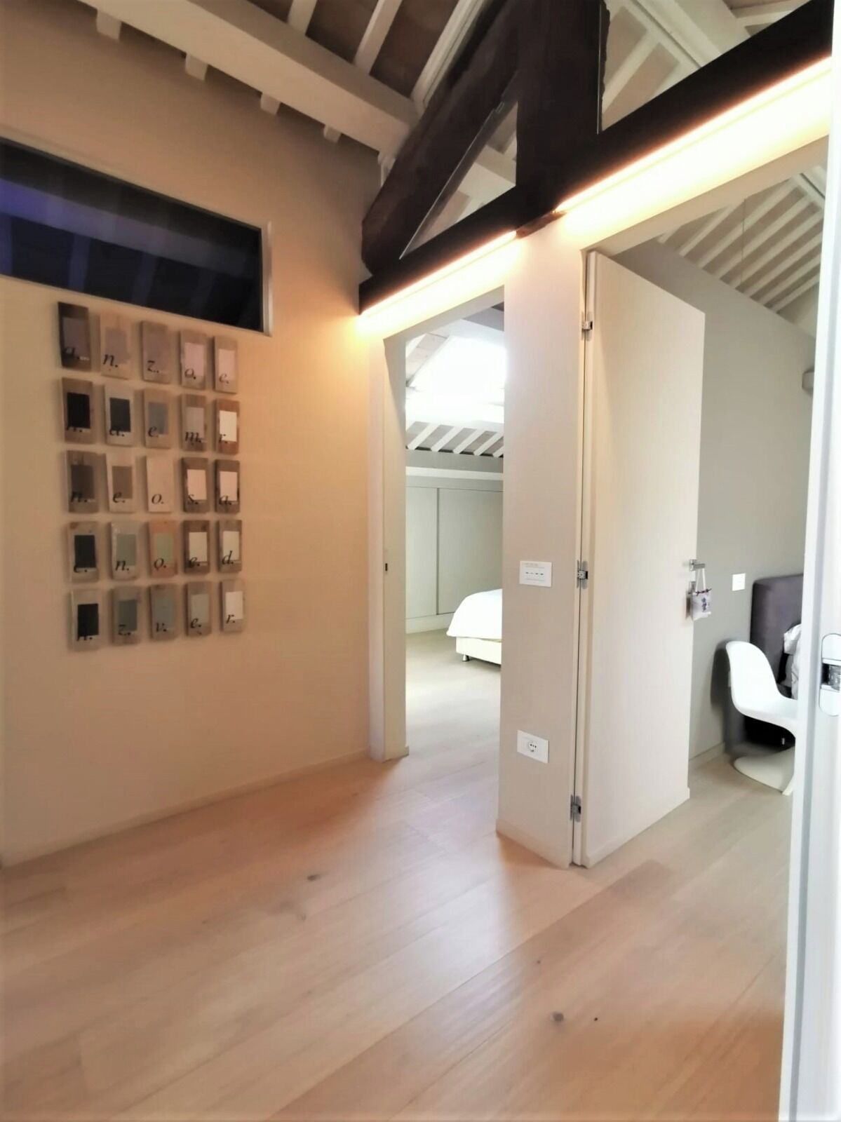 2 Schlafzimmer, Schreibtisch, Bügeleisen/Bügelbrett, Reisekinderbett