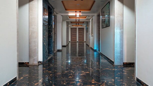Lobby - White Castle (Pune)