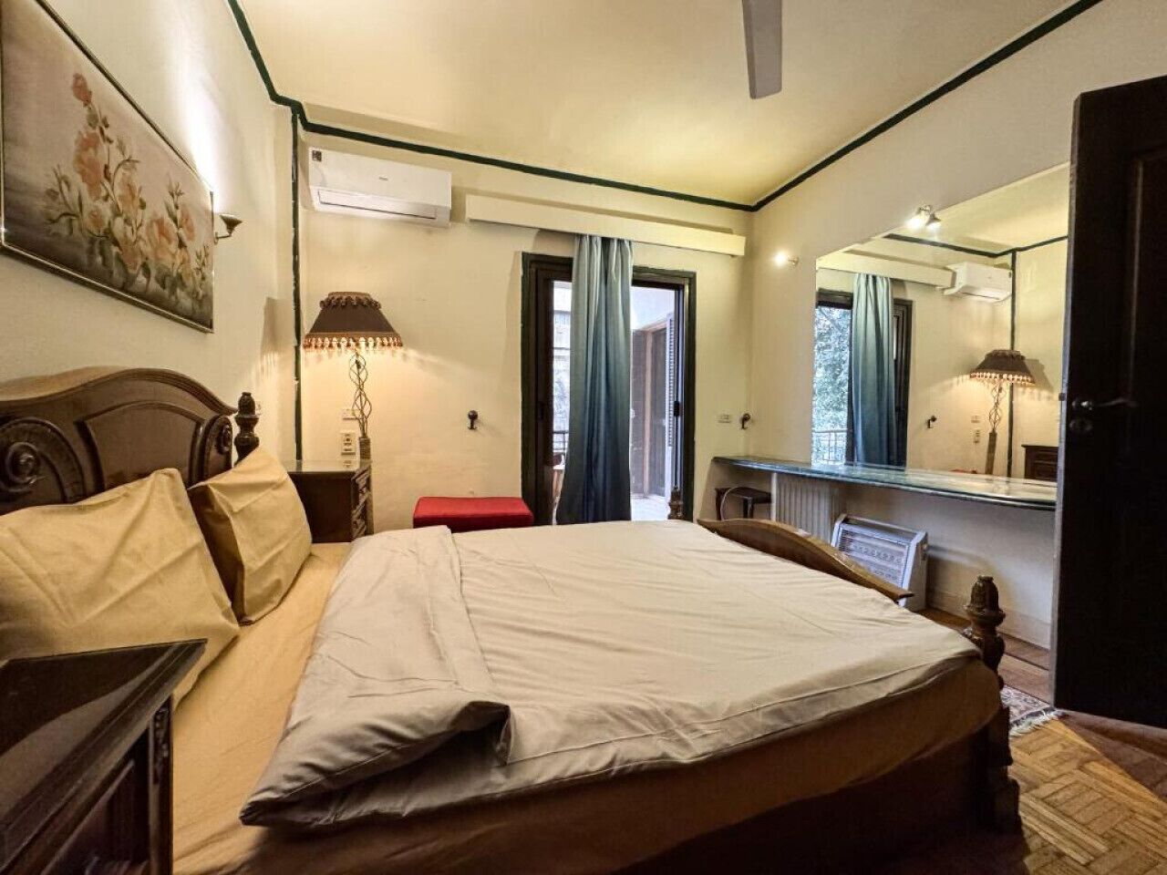 2 bedrooms, WiFi, bed sheets