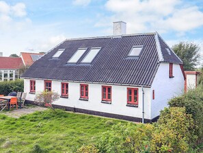 House | Exterior - 5 Person Holiday Home in Veslos (Vesløs)