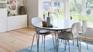 House | Dining